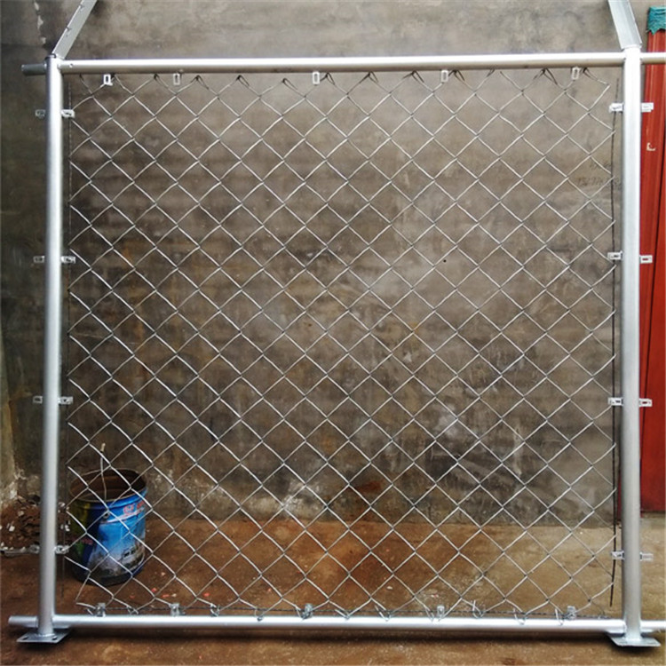 熱鍍鋅勾花網(wǎng)護(hù)欄圖片4 熱鍍鋅勾花網(wǎng)護(hù)欄圖片4